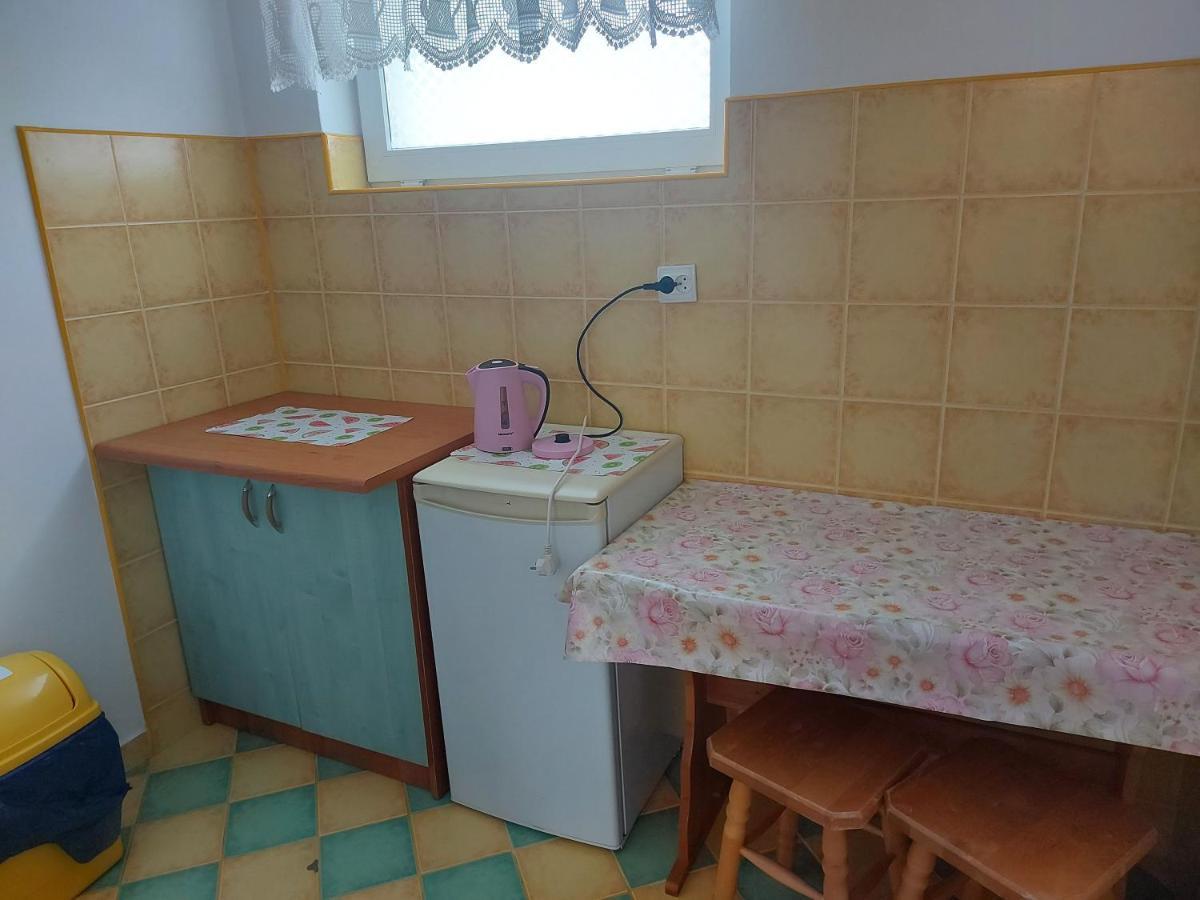 Pokoje Goscinne Tomasz Międzywodzie Exteriér fotografie